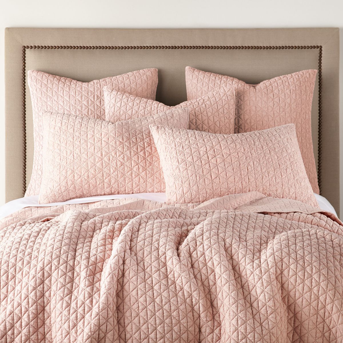 Rowan White Quilt Set