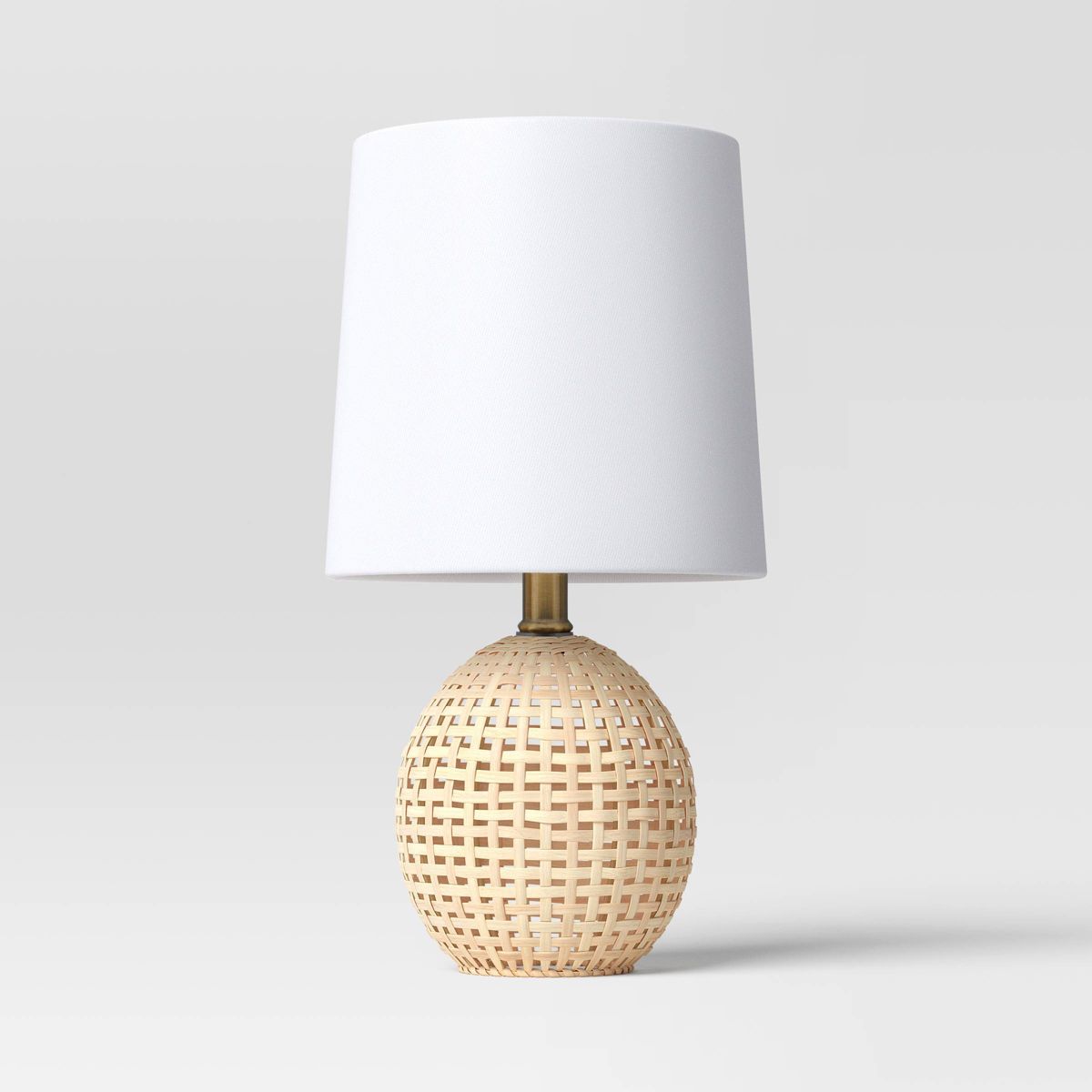 Round Wicker Table Lamp Brown